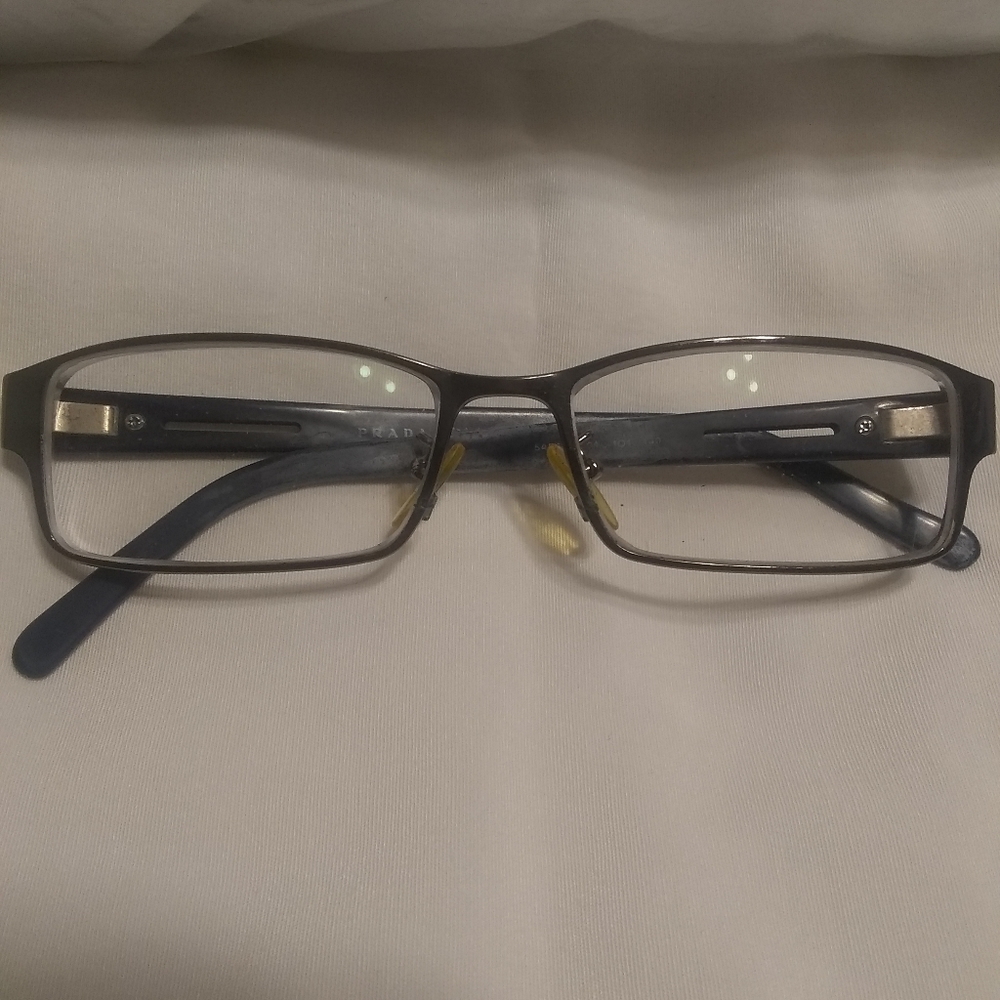 PRADA eyeglasses - Picture 13 of 16